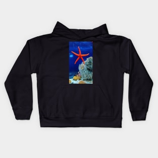 Patrick the starfish in real life! Kids Hoodie